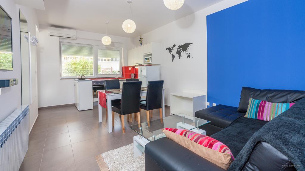 Apartment Indigo Zadar Zimmer foto